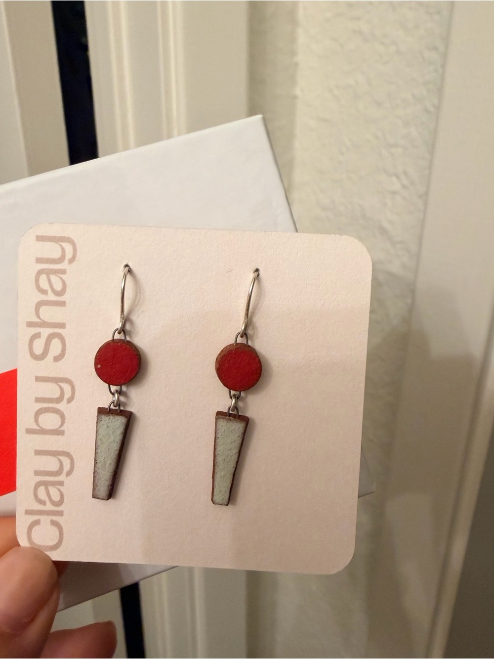 MoMa Earrings ❣️ - Picture 2 of 6